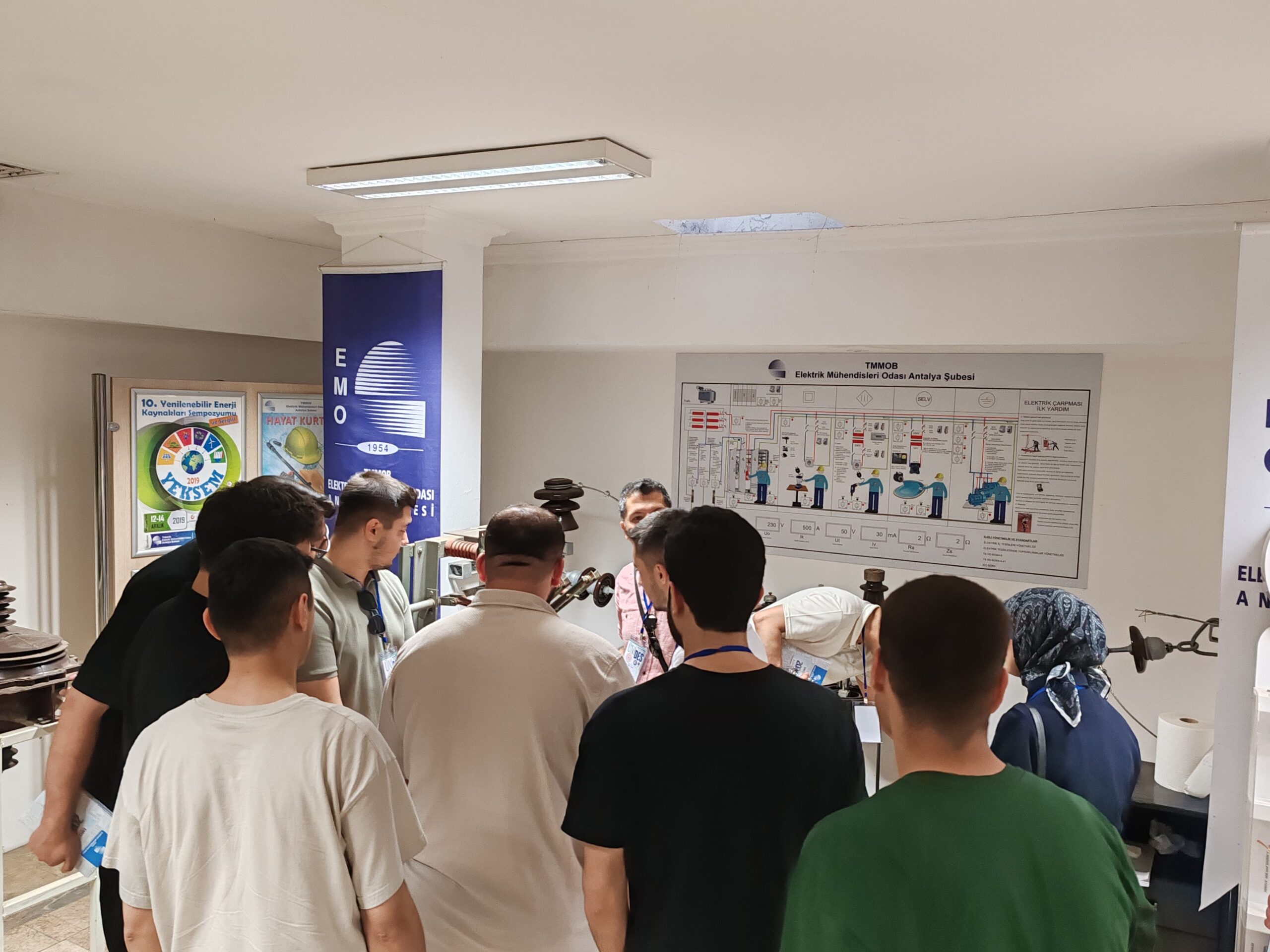 Teknik Gezi 12